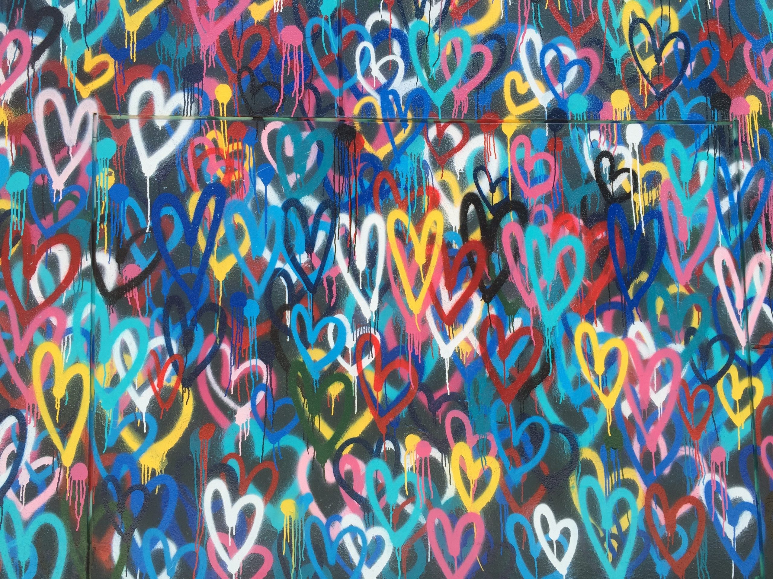 hearts graffiti